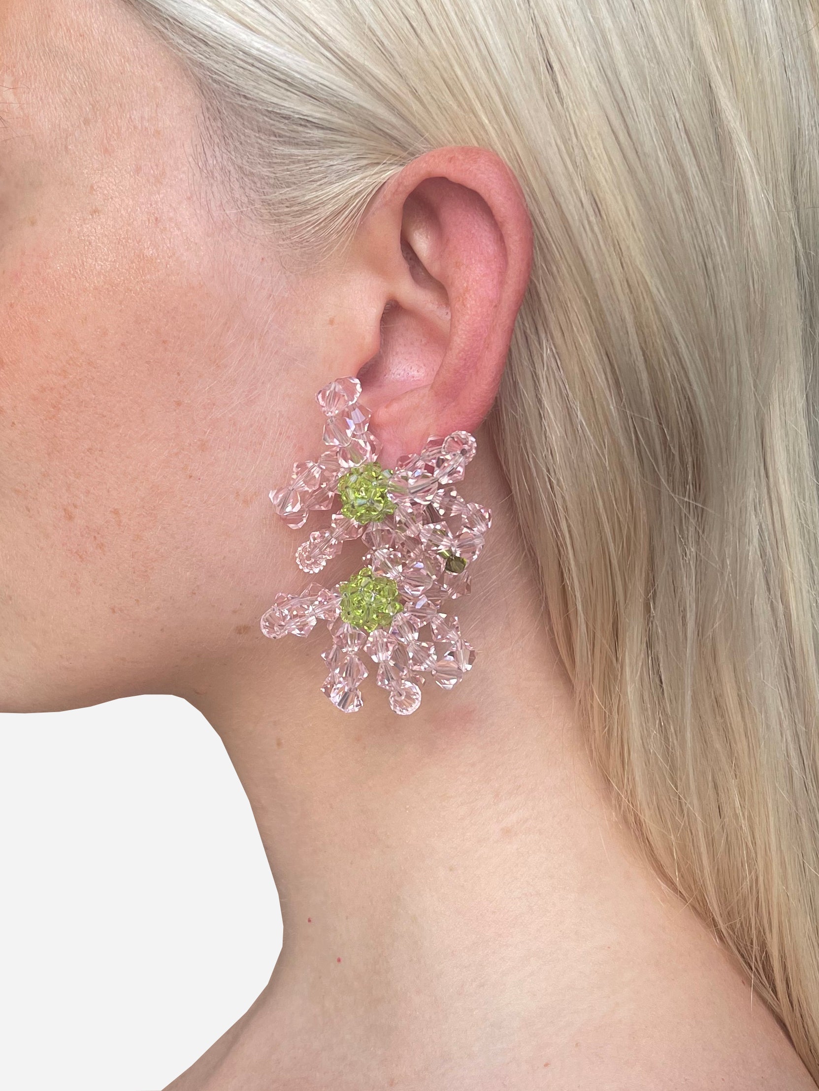 DAHLIA LOOP LOCKER STUD EARRING