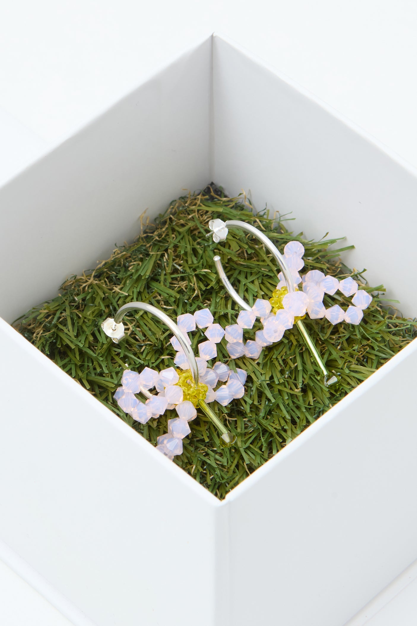 ASTER CHINENSIS LOOP EARRINGS