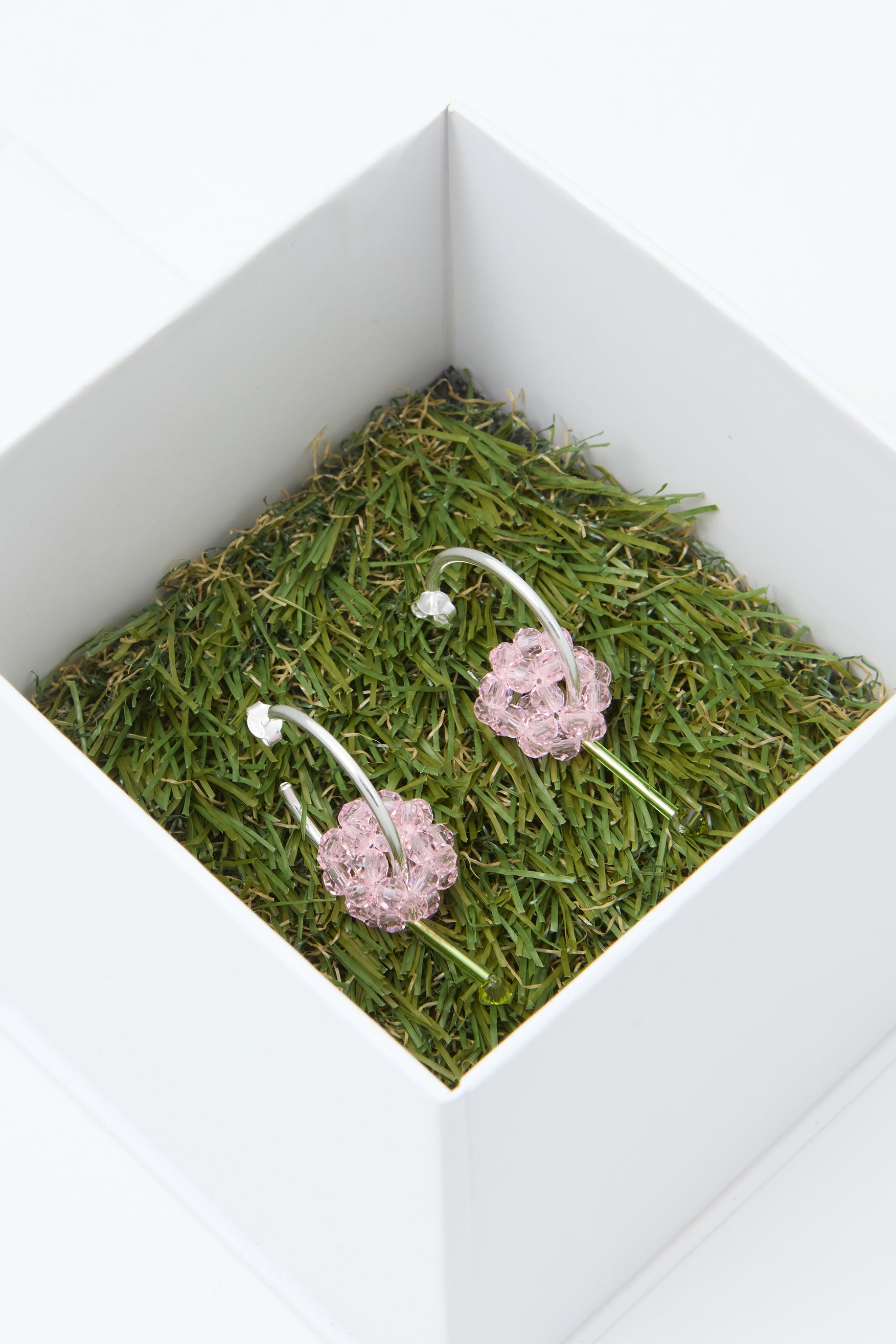 PAEONIA SUFFRUTICOSA LOOP EARRINGS