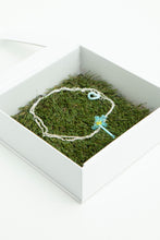 Load image into Gallery viewer, ACQUA - Flower pendant necklace
